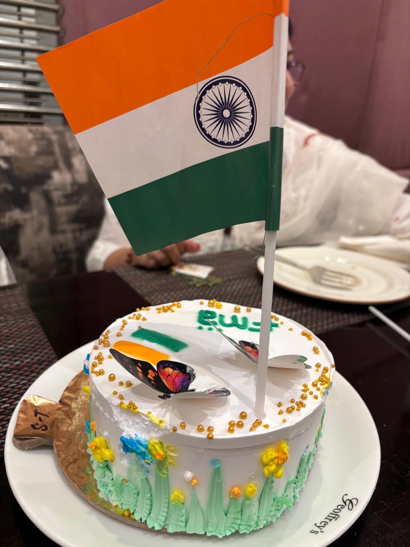 COLLABORATION, CAMARADERIE AND CAKE: FMA's August Gathering